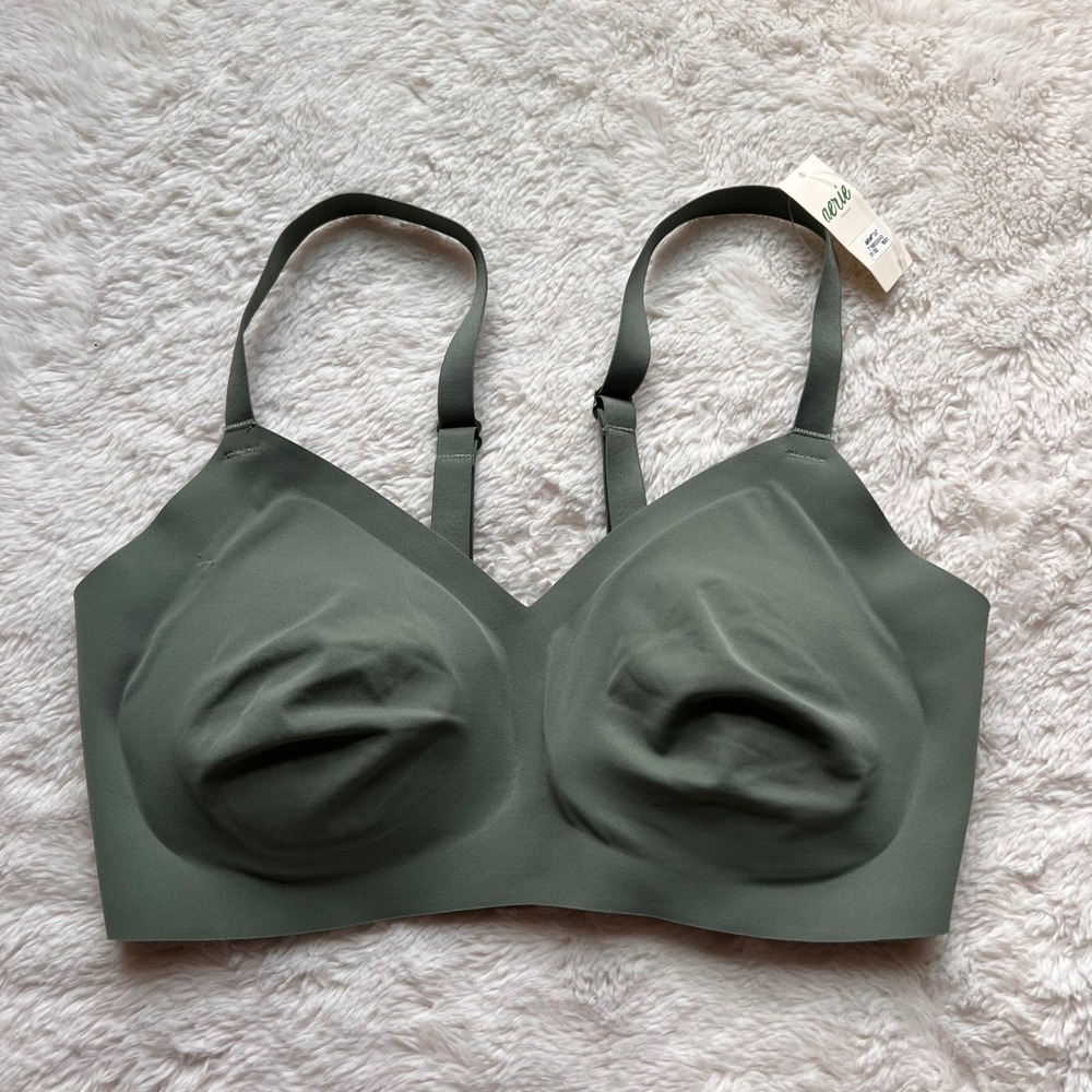Aerie Real Free Padded Bralette Olive Green Wireless Bra Size M 26938201 NWT Top